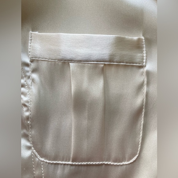 ZARA Basic satin effect, UK size 12, blouse from the popular UK Debenhams store. - Picture 4 of 5